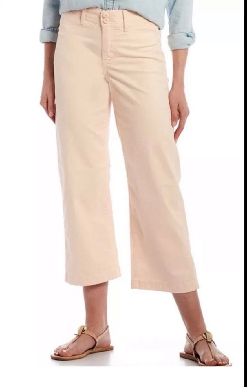 NWT Levi's Classic Utility Wide Leg Cropped Pants Tan Women's Size 14